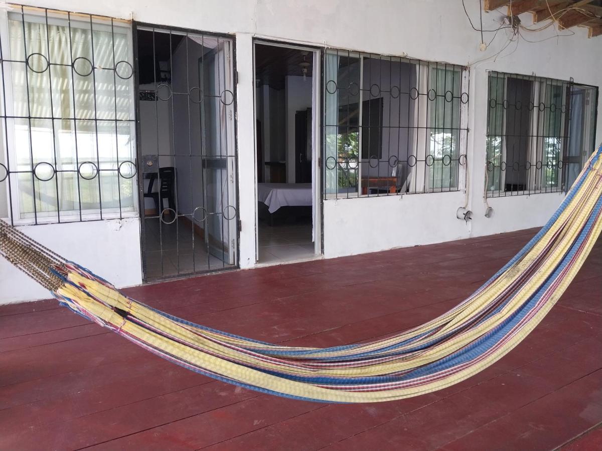 Amazon Breeze Hotel Iquitos Eksteriør billede